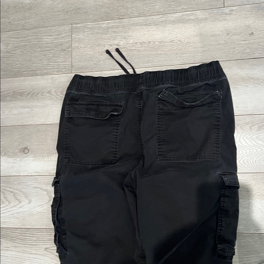 Hollister Black Cargo Jogger Pants - Picture 5 of 5